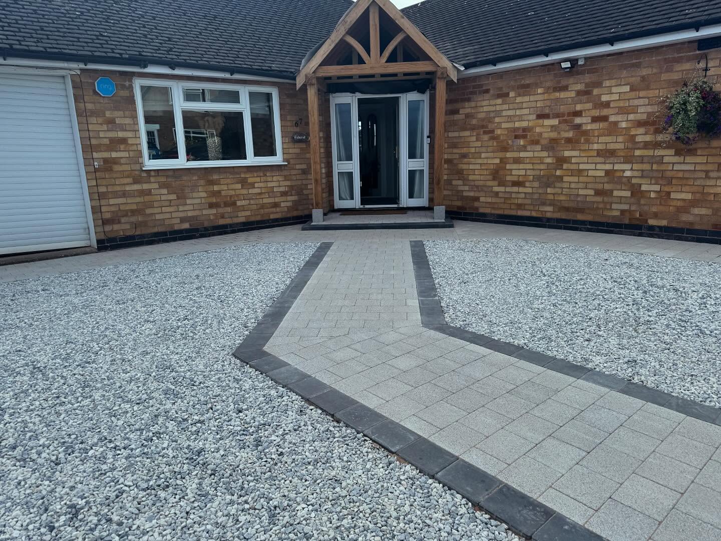 Block paving pathway with charcoal border leading to oak porch — Kirby Muxloe